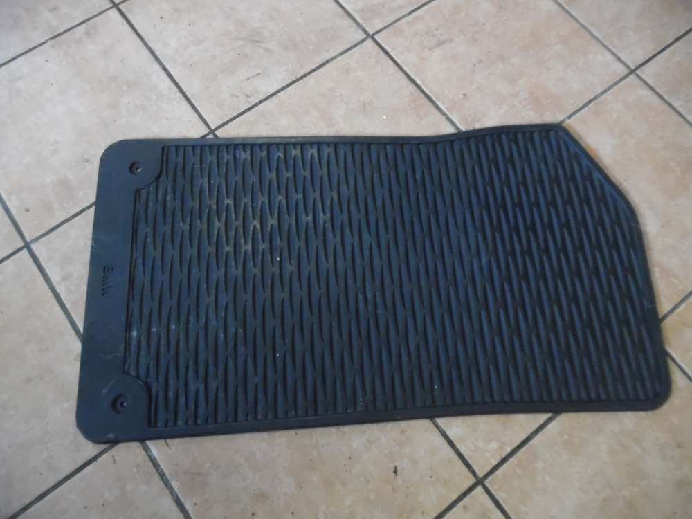 BMW 3-er E46 Fußmatte Gummimatte Vorne Rechts 9410892