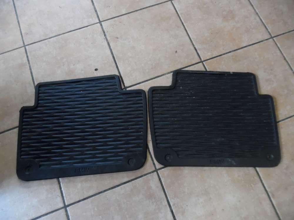 BMW 3-er E46 Gummi Fußmatten Satz Hinten 9408541
