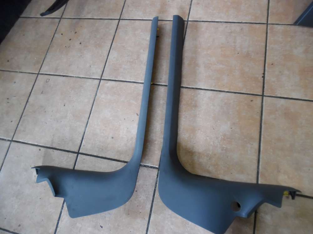 Ford Focus II Einstiegsverkleidung Fußraum Rechts / Links 3M51-R13200 / R13201
