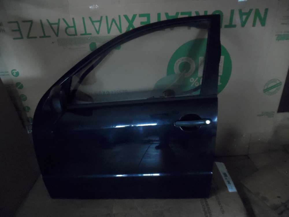 Skoda Fabia 6Y Kombi T?r Vorne Links Schwarz Farbcode : 9910