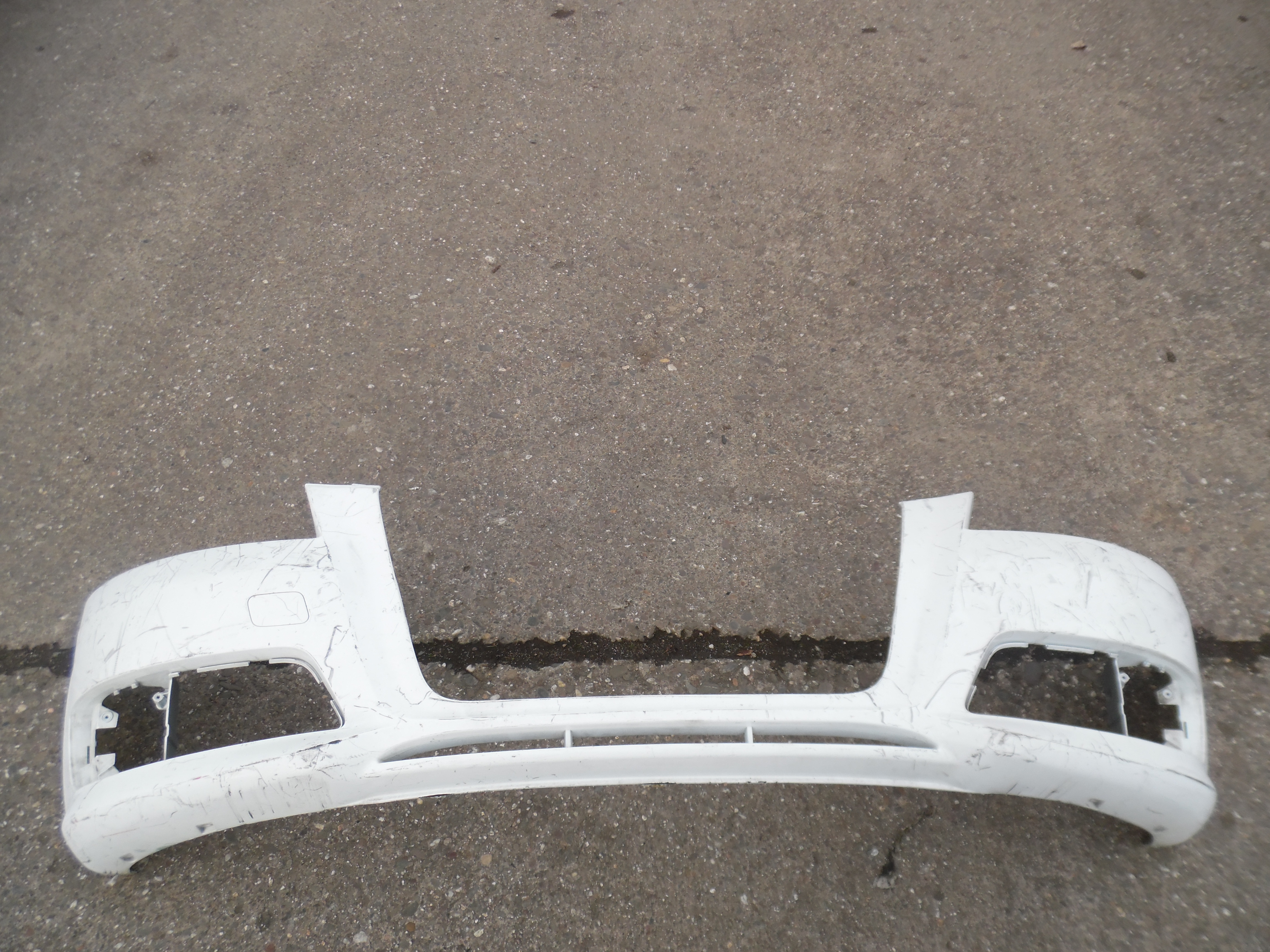 Audi A3 8P Sto?stange Vorne 8P0807437 wei?