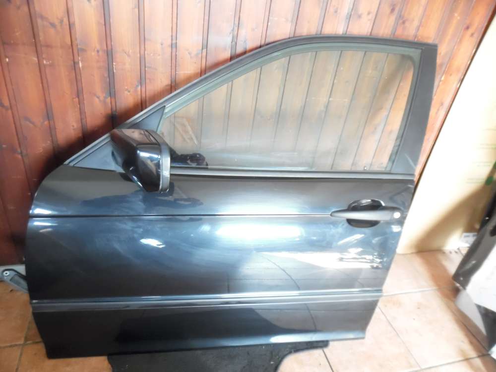 BMW E46 320d T?r Vorne Links Schwarz Farbcode : 303/9