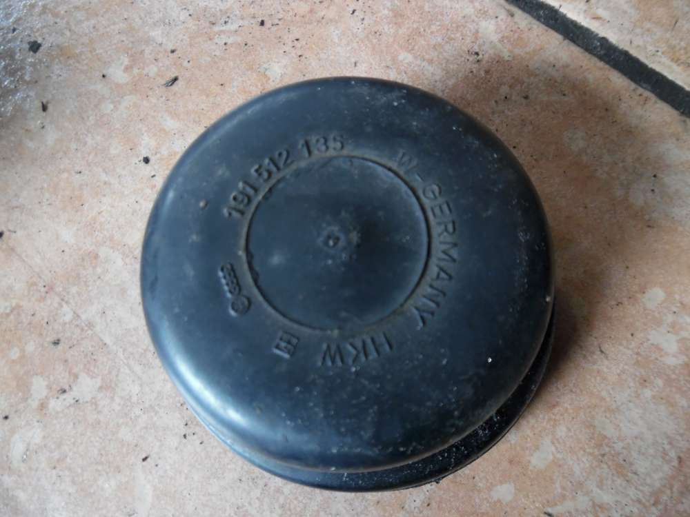 VW Golf IV Cabrio Kappe Sto?d?mpfer Hinten 191512135