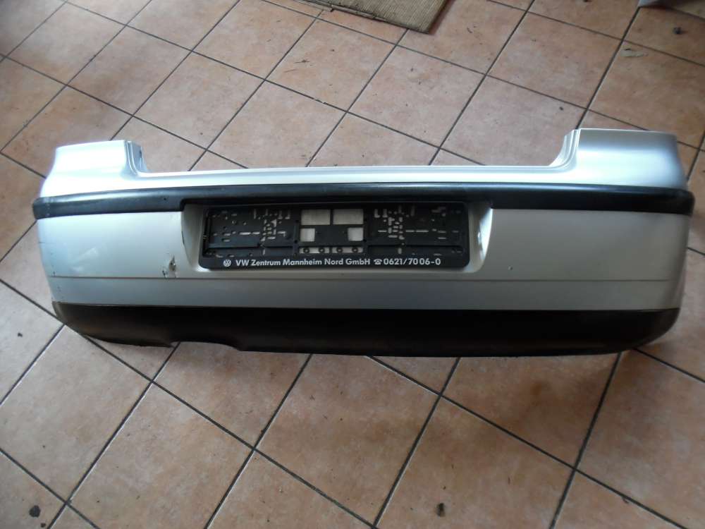 VW Polo 9N Stossfänger Heckstossfänger 6Q6807421 silber Farbcode : LA7W