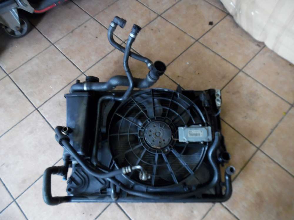 BMW E46 316ti Compact K?hlerpaket Wasserk?hler L?ftermotor 8377614 69226701