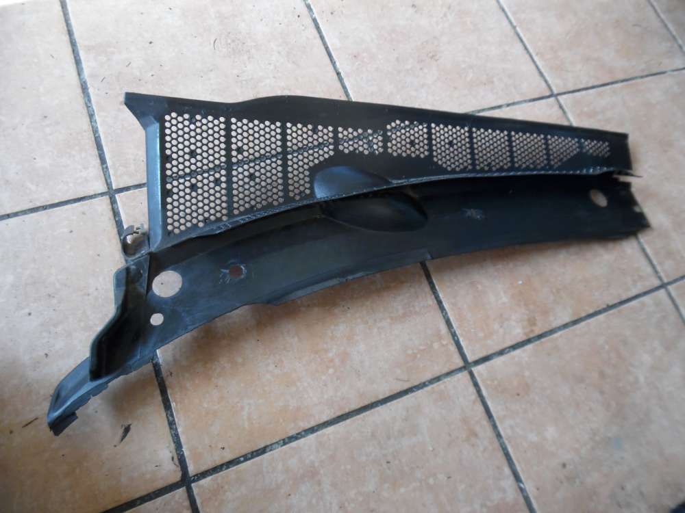 VW Golf III / IV Cabrio Wasserabweiser Windabweiser Links 1H1819415
