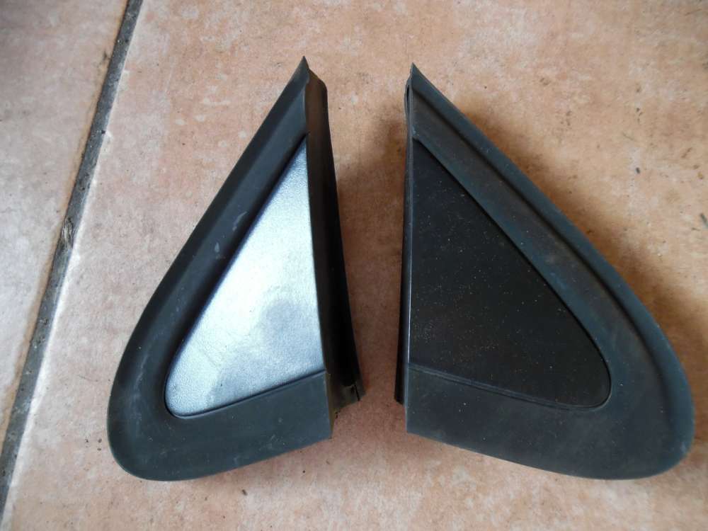 VW Polo 9N Dreiecksverkleidung außen Rechts - Links 6Q0853273 / 6Q0853274