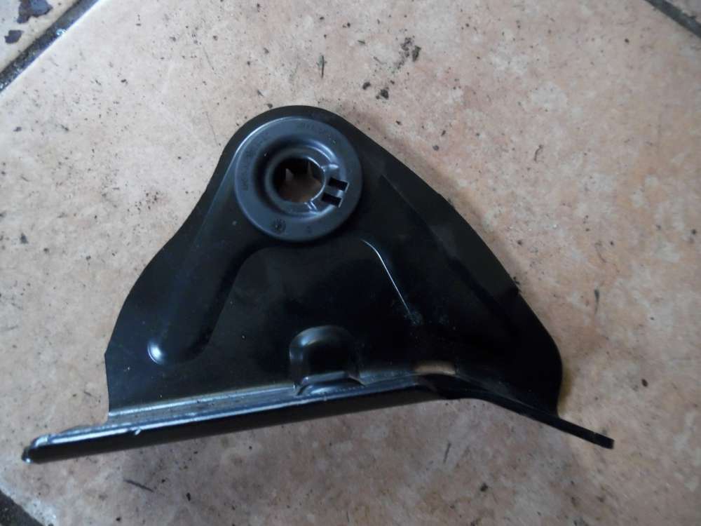 Ford Focus I Rücksitz Mitte Halterung 4M51-A60615