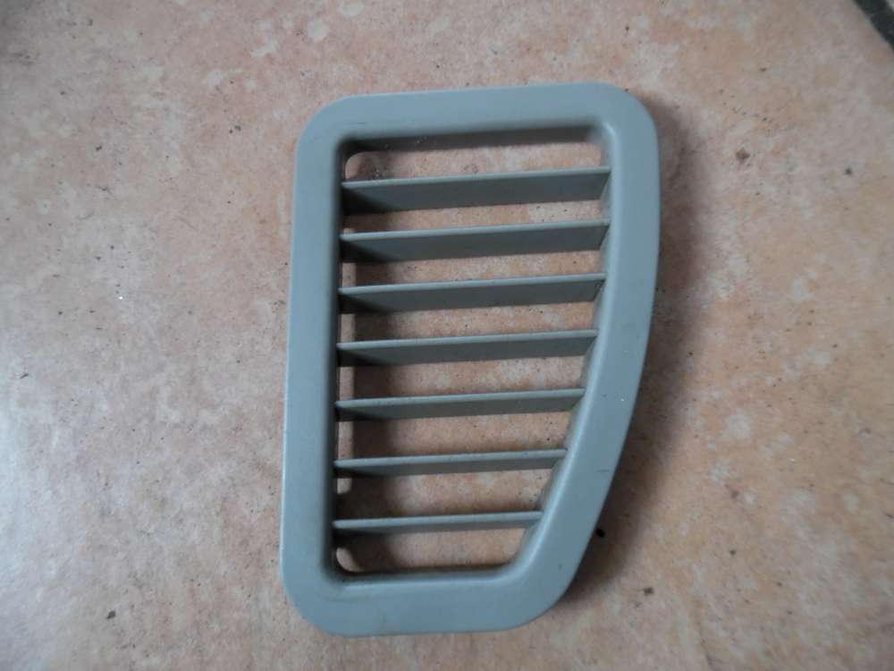 Audi A8 4D L?ftungsgitter f?r T?r Vorne Rechts 4D0819914