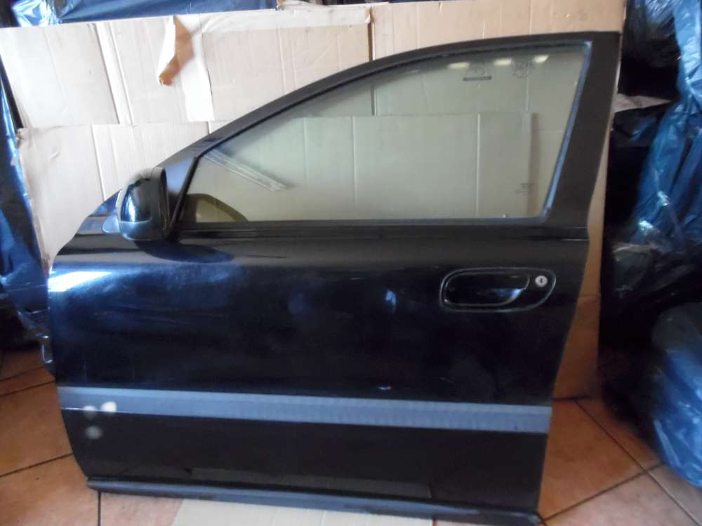 Volvo V70 II Kombi T?r Vorne Links schwarz : 019-26