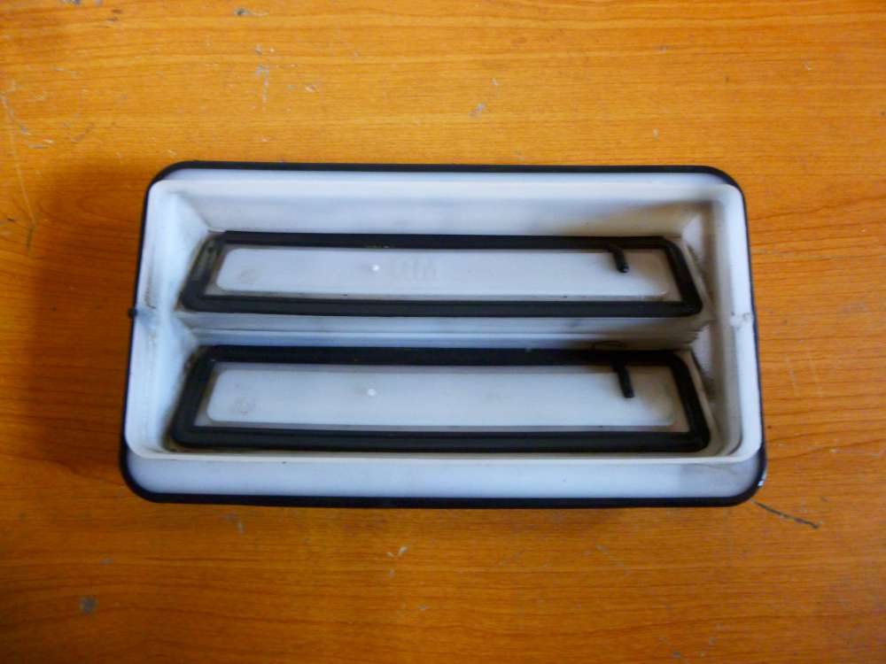 Opel Corsa C Entl?ftungseinsatz 24430219