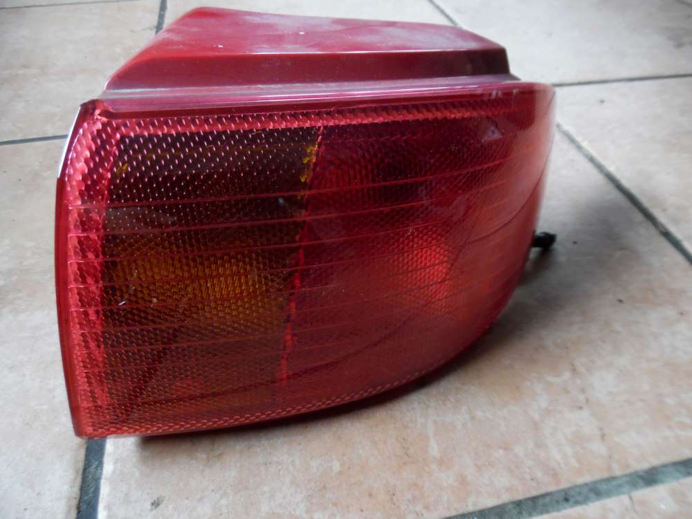 Mazda 2 DY R?cklicht R?ckleuchte Rechts 3M7113404