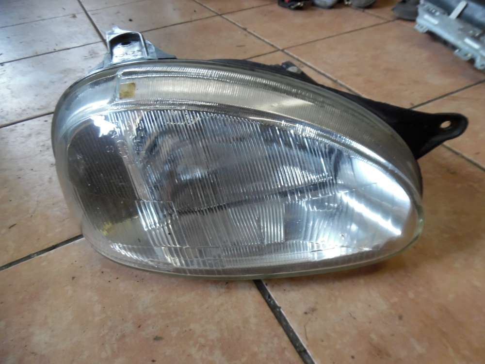 Opel Corsa B Frontscheinwerfer mit LWR Rechts