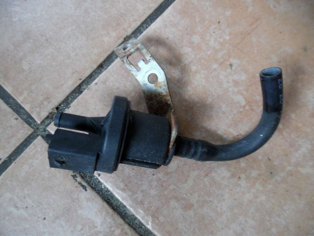Opel Corsa B Magnetabsperrventil Bosch 0280142318