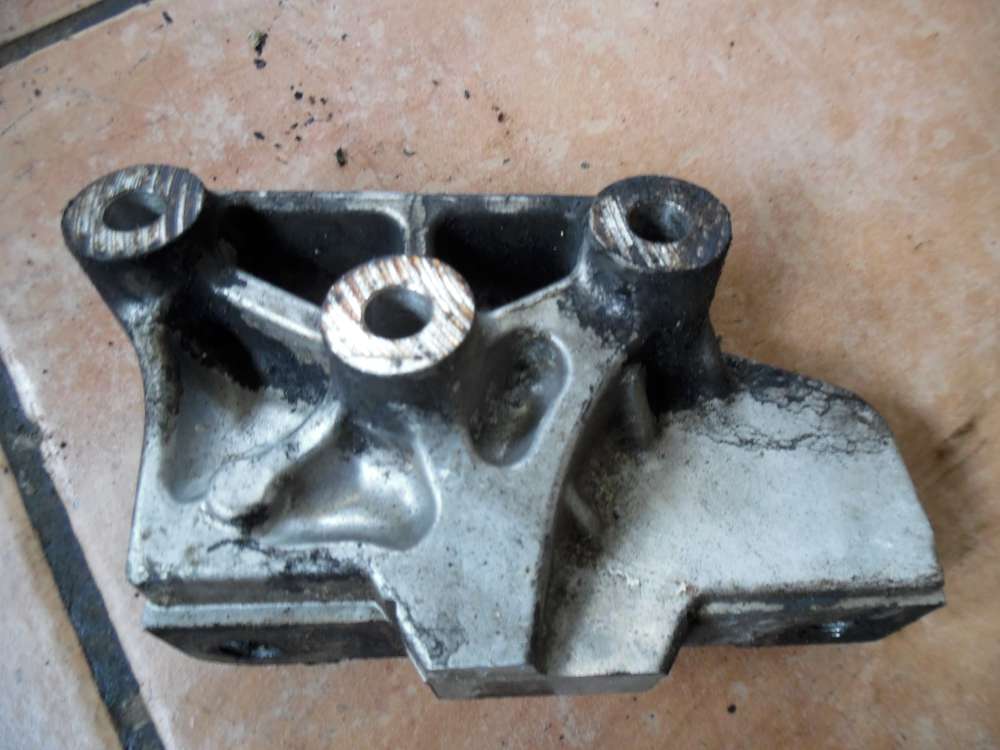 Chrysler Voyager IV 2,5 2,8 CRD Halter Halterung 90542119