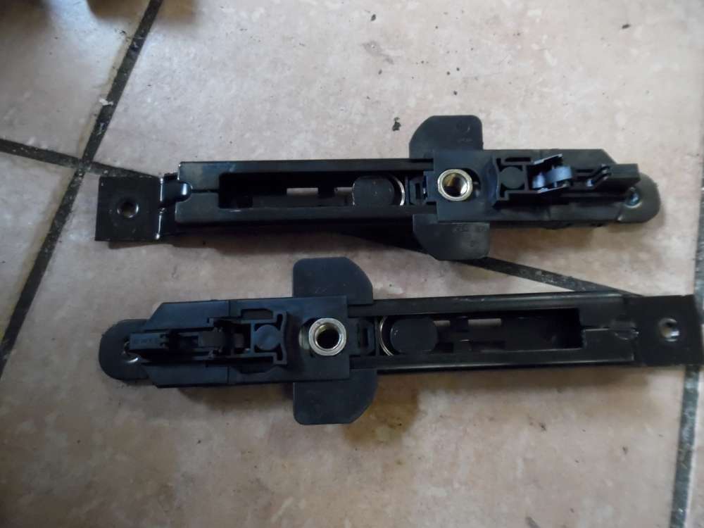 Seat Ibiza 6L Höhenversteller Gurt Vorne 6Q0857819