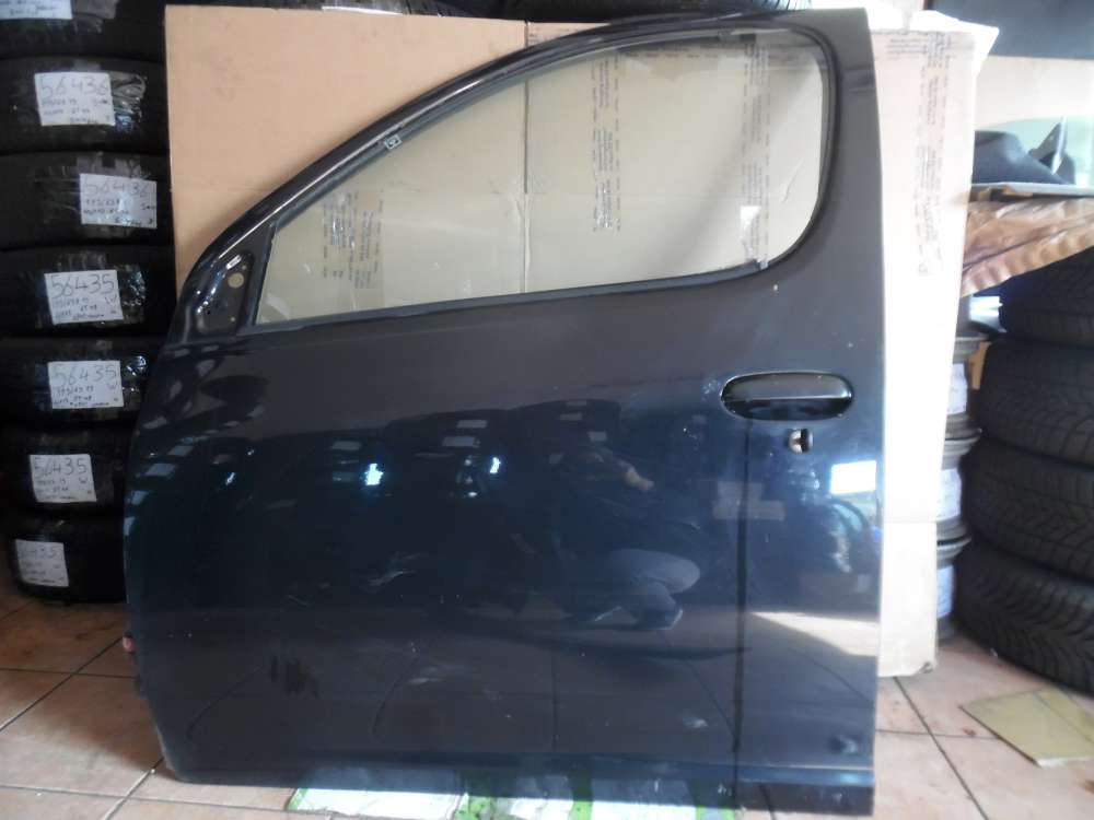 Toyota Yaris Verso T?r Vorne Linls Schwarz
