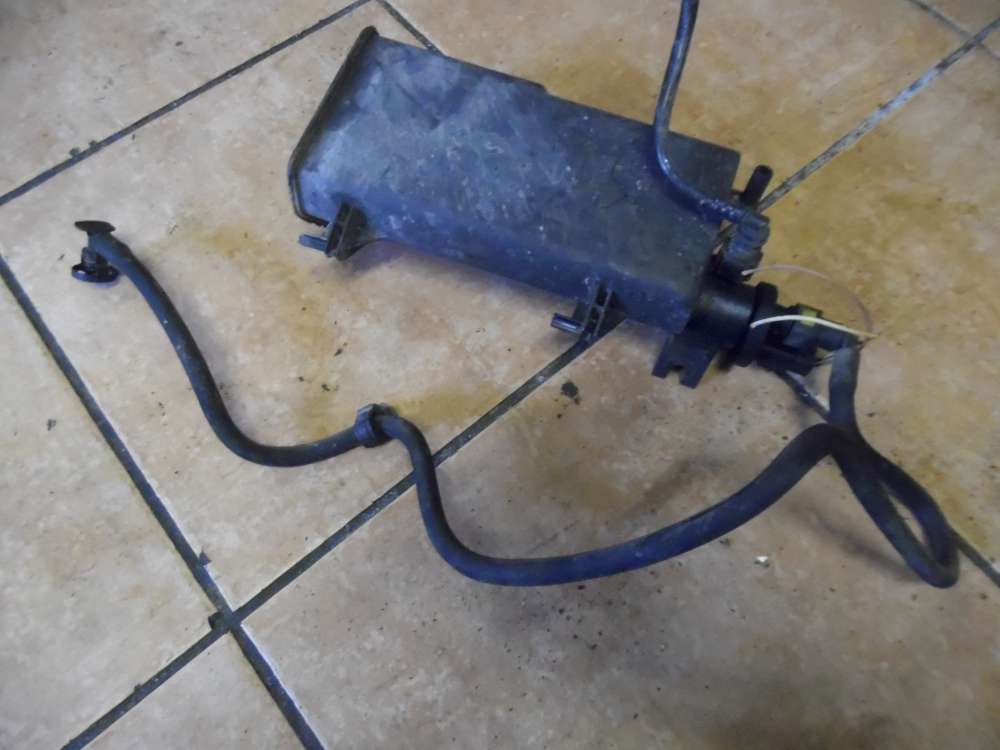 Renault Twingo I C06 Aktivkohlebehälter Behälter 7700418165