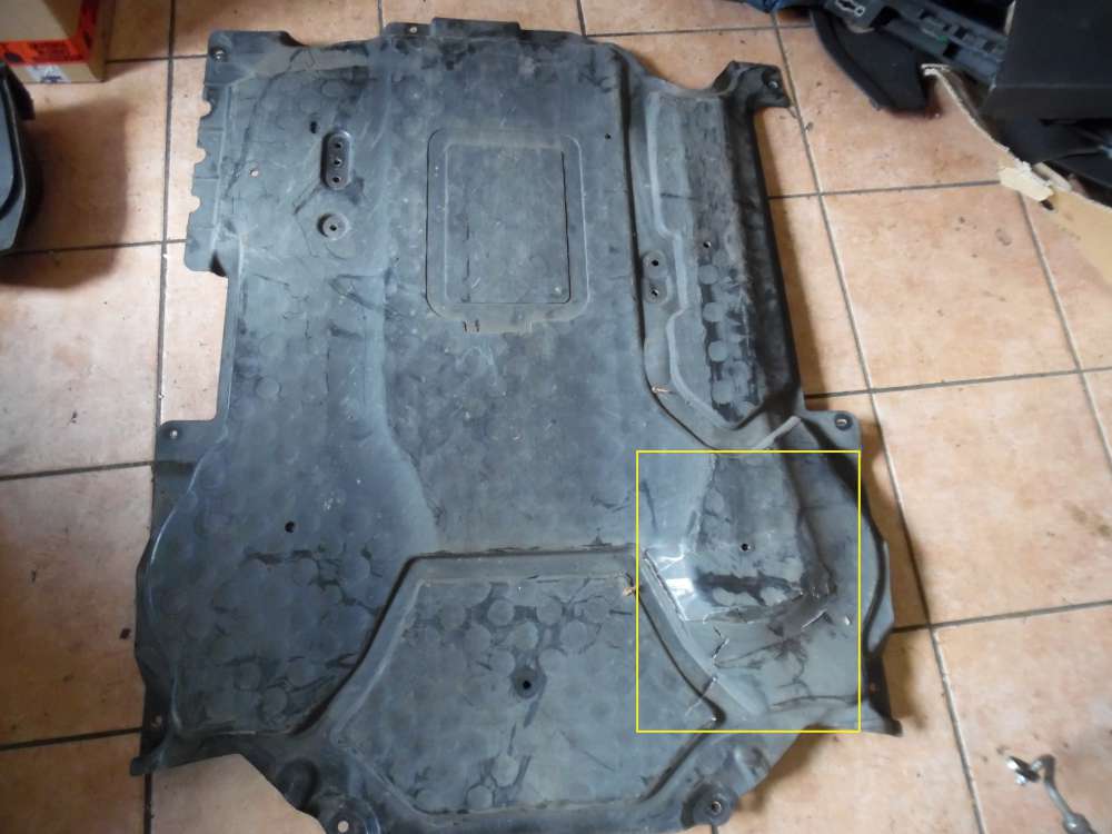 Mercedes-Benz E-Klasse W212 Unterbodenverkleidung Unterfahrschutz A2125202723