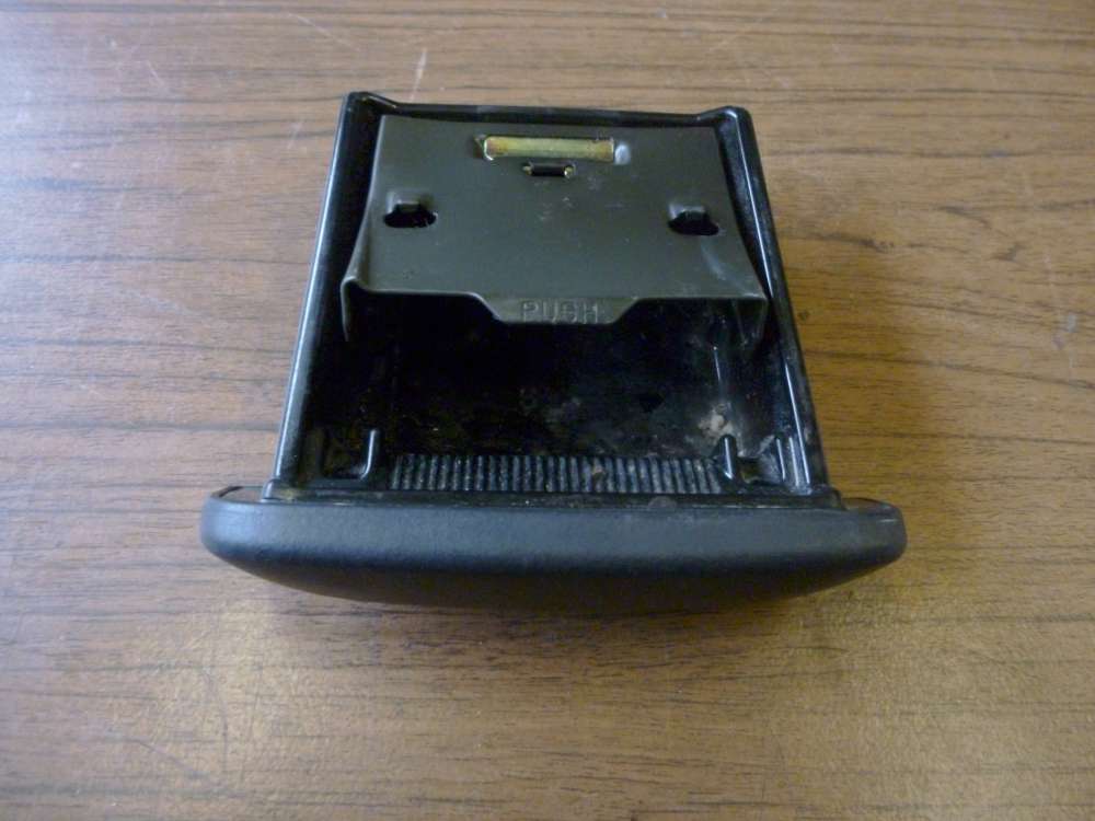 Original TOYOTA YARIS VERSO  ASHTRAY 7411152010